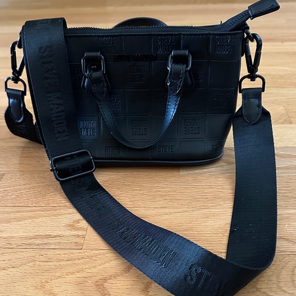 Steve Madden Black Mini Small Crossbody Bag Purse with Handles - Picture 2 of 14